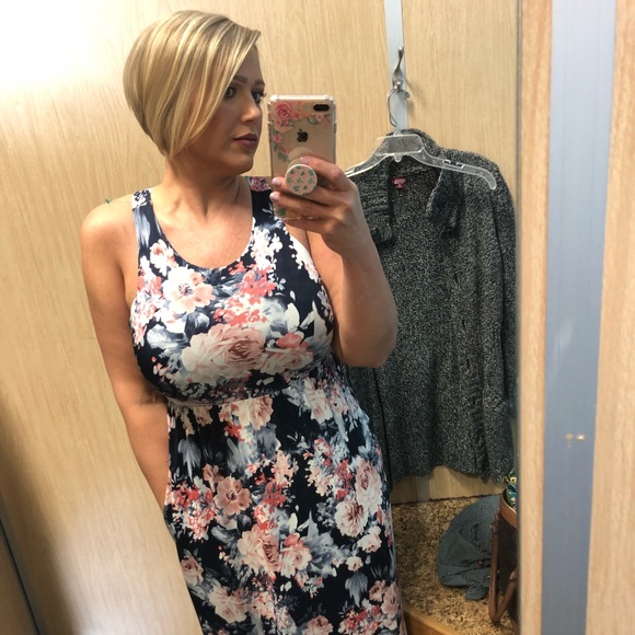 Meet your Posher, Jaime - Picture 2 of 4